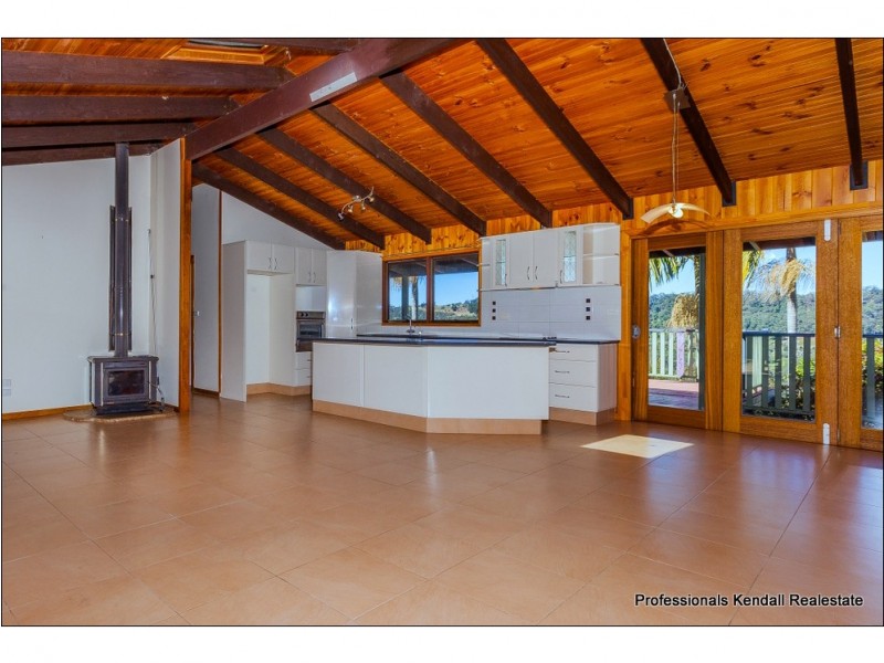 123 Licuala Dr, North Tamborine QLD 4272