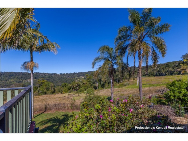 123 Licuala Dr, North Tamborine QLD 4272