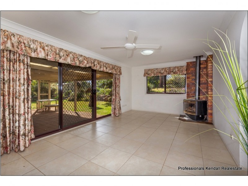 69 Sierra Drive, Tamborine Mountain QLD 4272