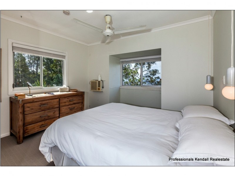160 Wongawallan Drive, Wongawallan QLD 4210