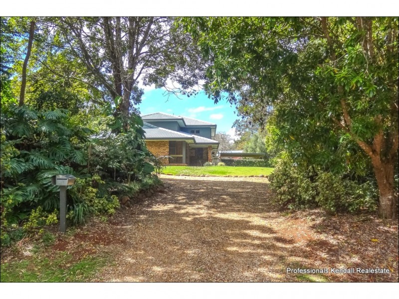 21 Freemont Drive, Tamborine Mountain QLD 4272
