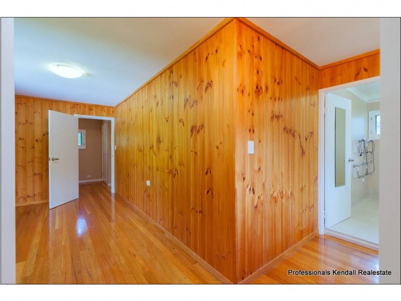 21 Freemont Drive, Tamborine Mountain QLD 4272