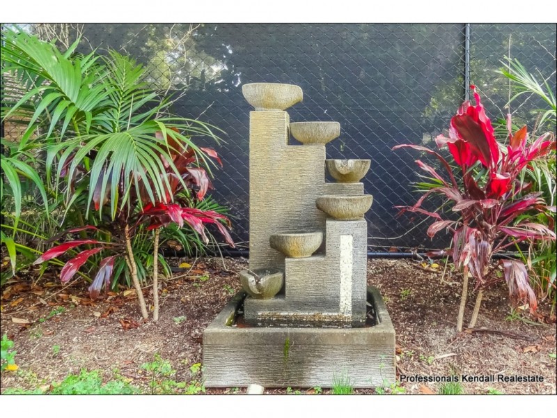 21 Freemont Drive, Tamborine Mountain QLD 4272