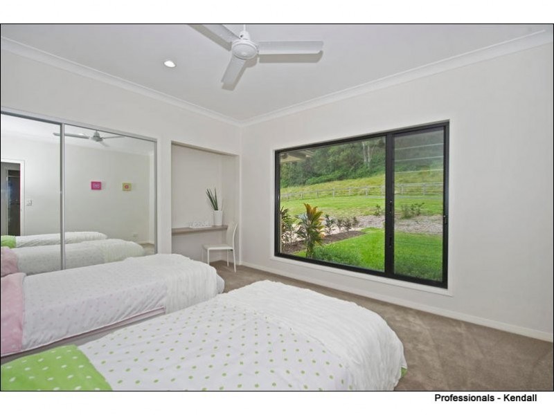 423 Main Western Road, Tamborine Mountain QLD 4272