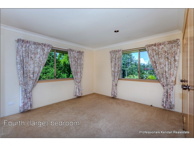 114 Eagle Heights Road, Tamborine Mountain QLD 4272
