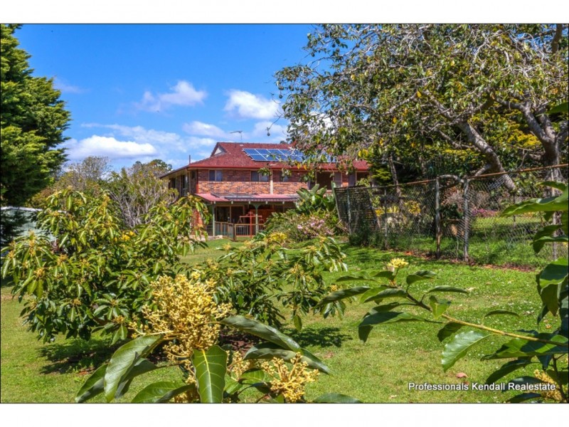 114 Eagle Heights Road, Tamborine Mountain QLD 4272