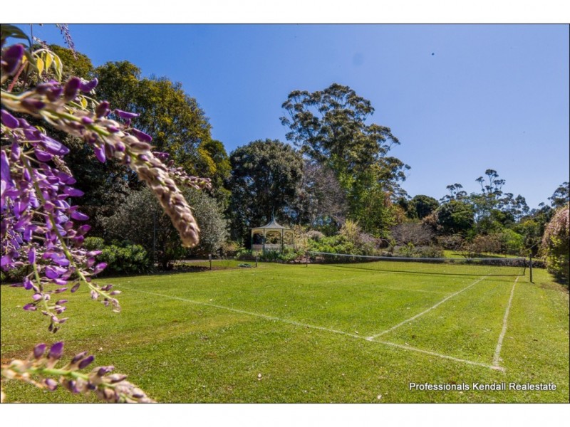 830 Main Western Road, Tamborine Mountain QLD 4272