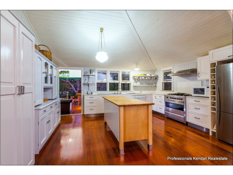 830 Main Western Road, Tamborine Mountain QLD 4272