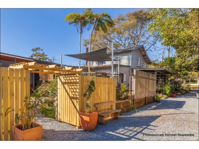 189 Long Road, Tamborine Mountain QLD 4272