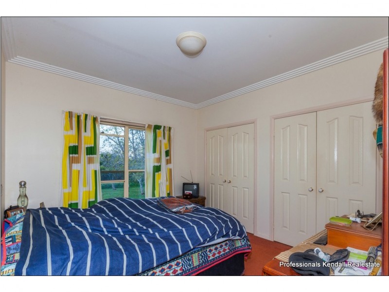 22-42 Holt Road, Tamborine Mountain QLD 4272