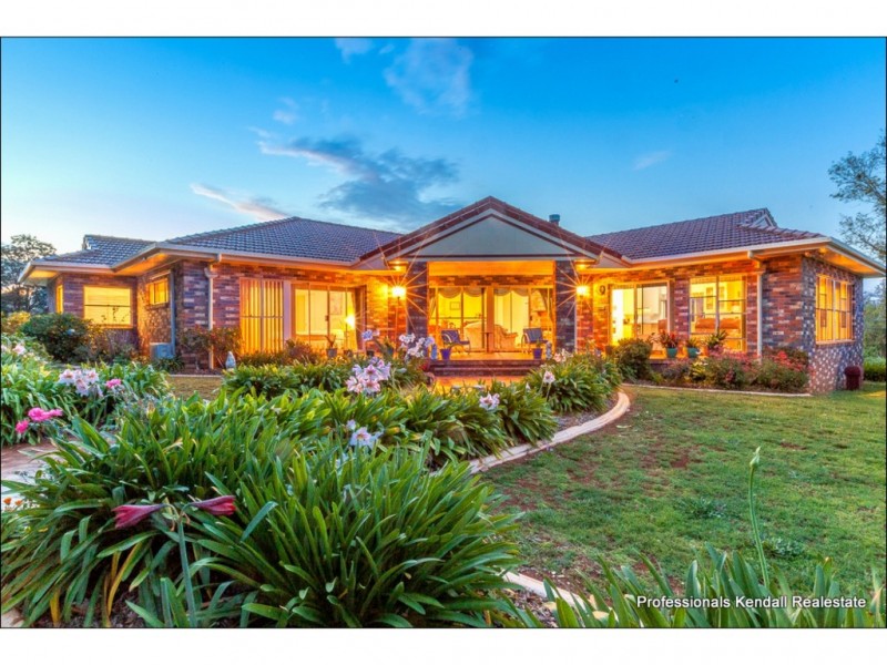 22-42 Holt Road, Tamborine Mountain QLD 4272