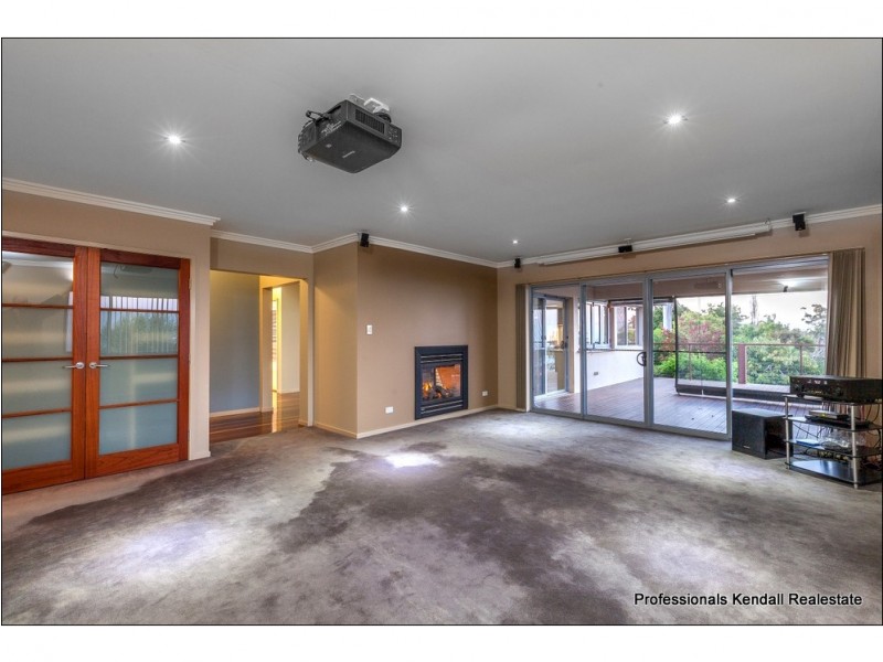 6 Eden Court, Tamborine Mountain QLD 4272