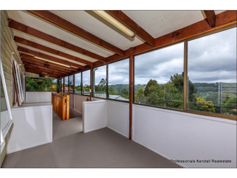 118 Licuala Drive, Tamborine Mountain QLD 4272