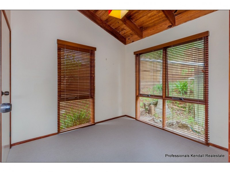 118 Licuala Drive, Tamborine Mountain QLD 4272