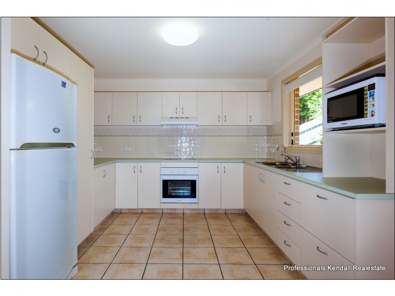 2/14-18 Yuulong Road, Tamborine Mountain QLD 4272