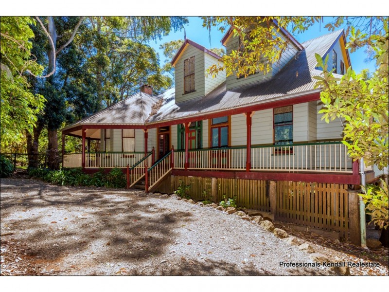 75 Benowa Street, Tamborine Mountain QLD 4272