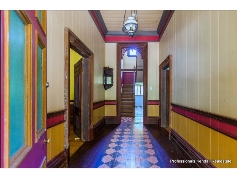 75 Benowa Street, Tamborine Mountain QLD 4272