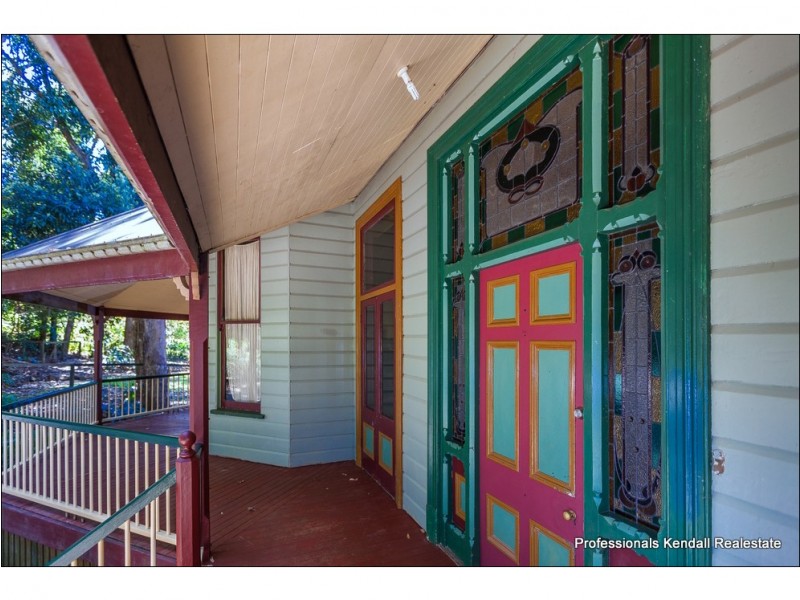 75 Benowa Street, Tamborine Mountain QLD 4272