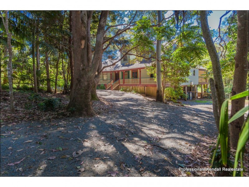 75 Benowa Street, Tamborine Mountain QLD 4272