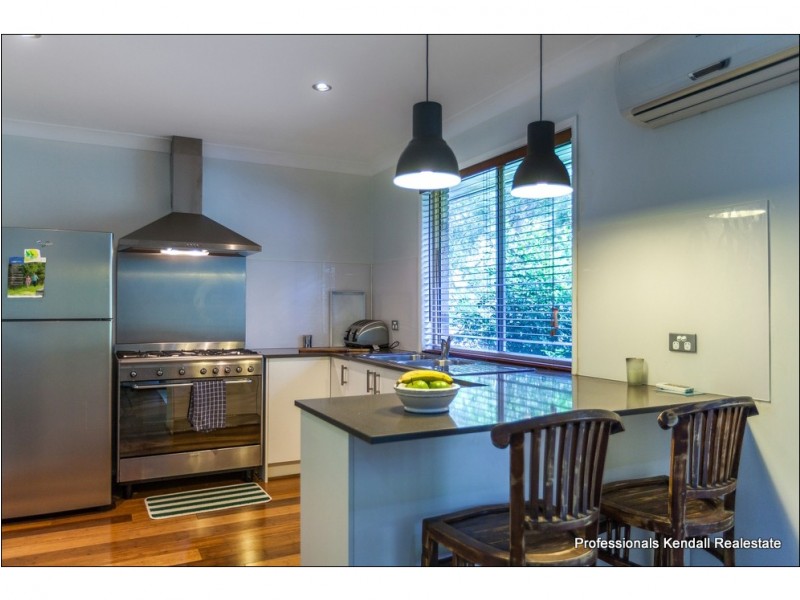 5 Mayon Court, Tamborine Mountain QLD 4272