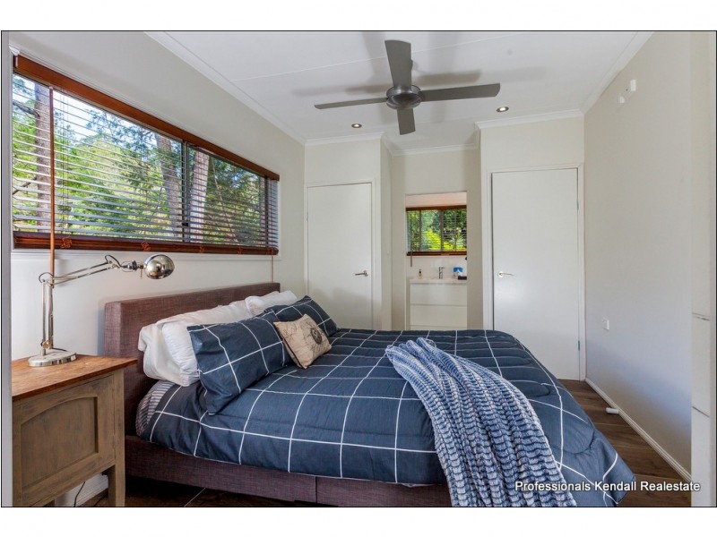 5 Mayon Court, Tamborine Mountain QLD 4272