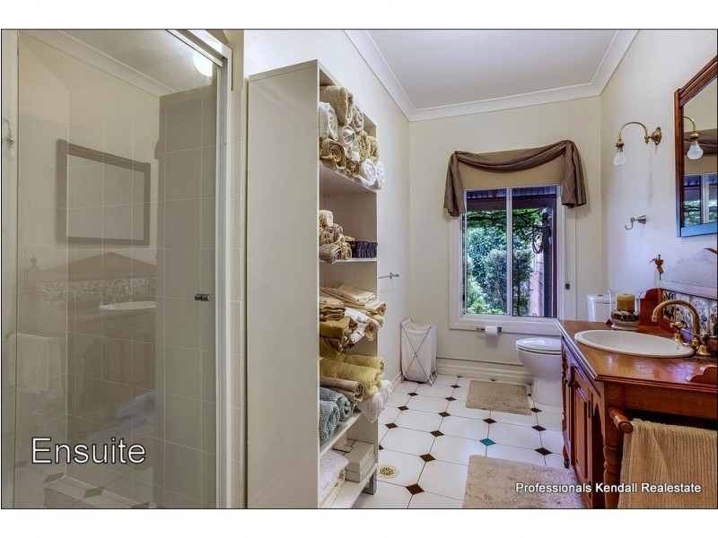 96 Eagle Heights Road.., Tamborine Mountain QLD 4272