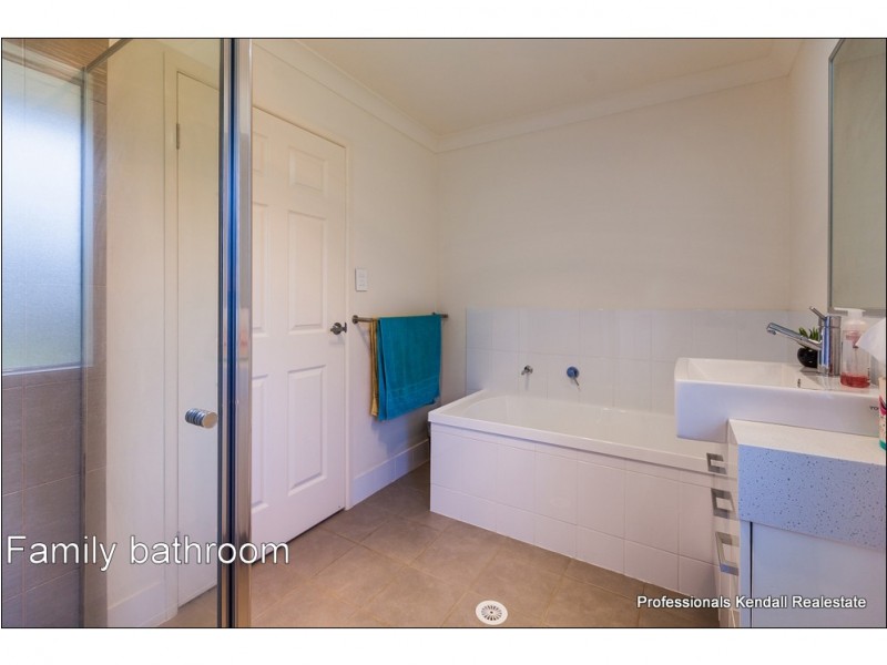 153 Fenwick Rd, Boyland QLD 4275