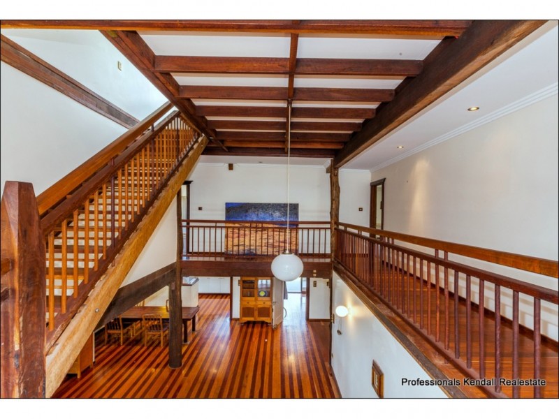 23 Laheys Lookout Road, Tamborine Mountain QLD 4272