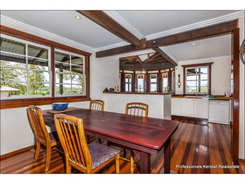 23 Laheys Lookout Road, Tamborine Mountain QLD 4272