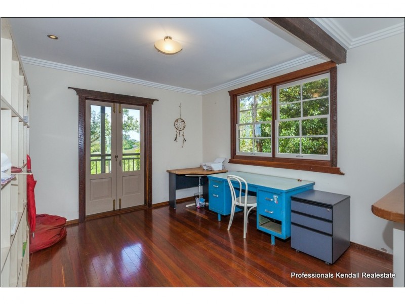 23 Laheys Lookout Road, Tamborine Mountain QLD 4272