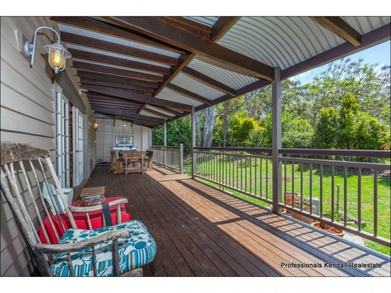 23 Laheys Lookout Road, Tamborine Mountain QLD 4272