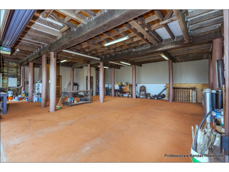 23 Laheys Lookout Road, Tamborine Mountain QLD 4272