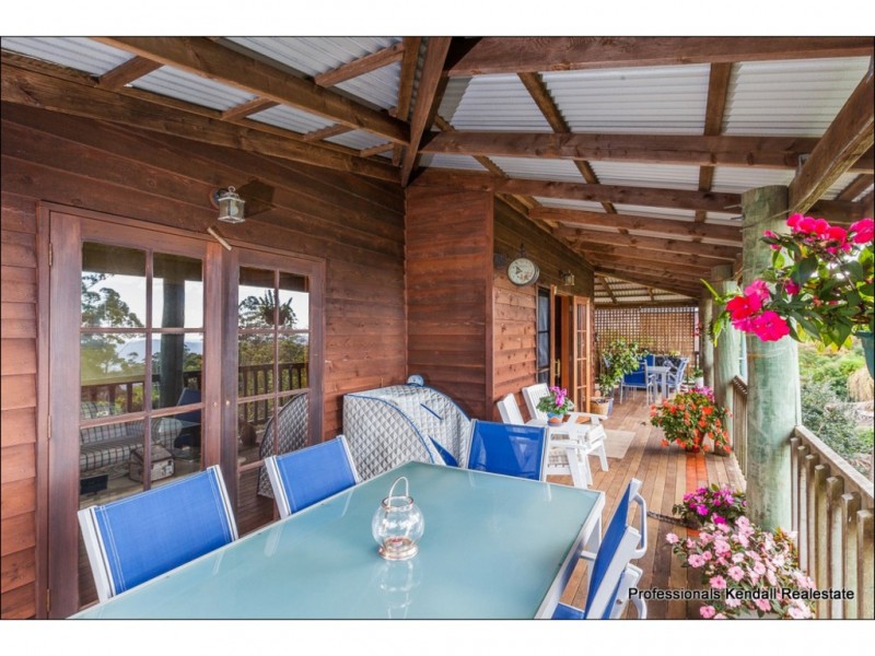 52 Paradise Drive, Tamborine Mountain QLD 4272