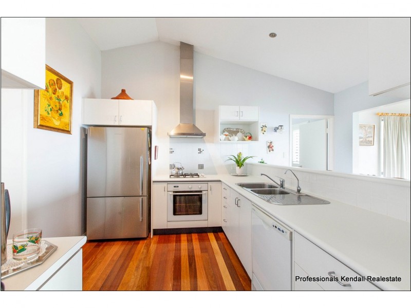 47 Coomera Gorge Drive, Tamborine Mountain QLD 4272