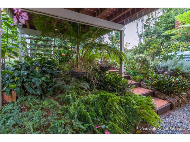 47 Coomera Gorge Drive, Tamborine Mountain QLD 4272