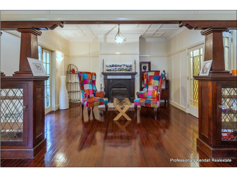 77 Freemont Drive, Tamborine Mountain QLD 4272