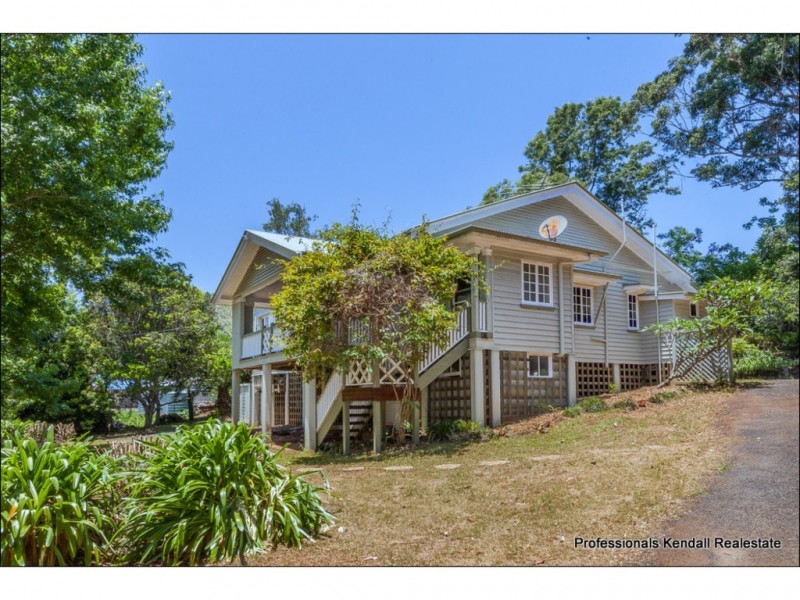 77 Freemont Drive, Tamborine Mountain QLD 4272