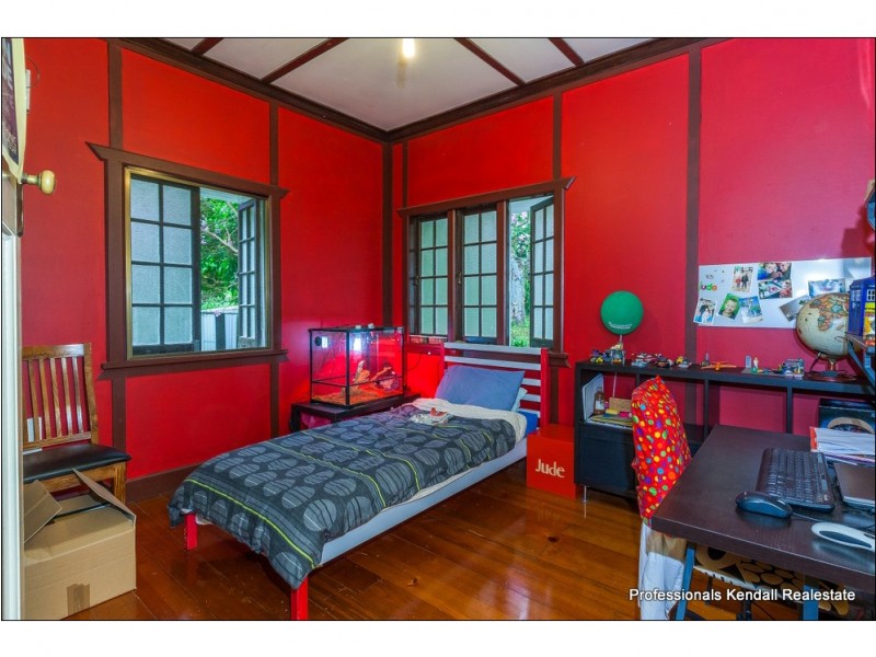 77 Freemont Drive, Tamborine Mountain QLD 4272