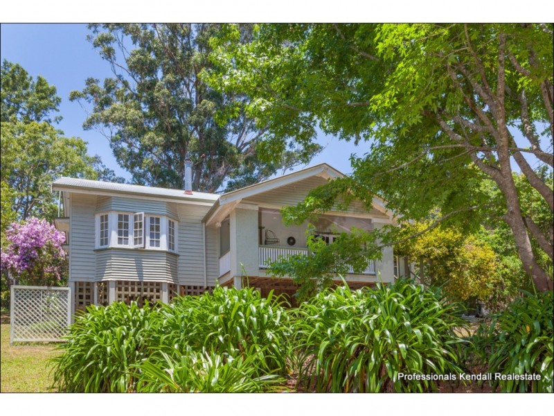 77 Freemont Drive, Tamborine Mountain QLD 4272