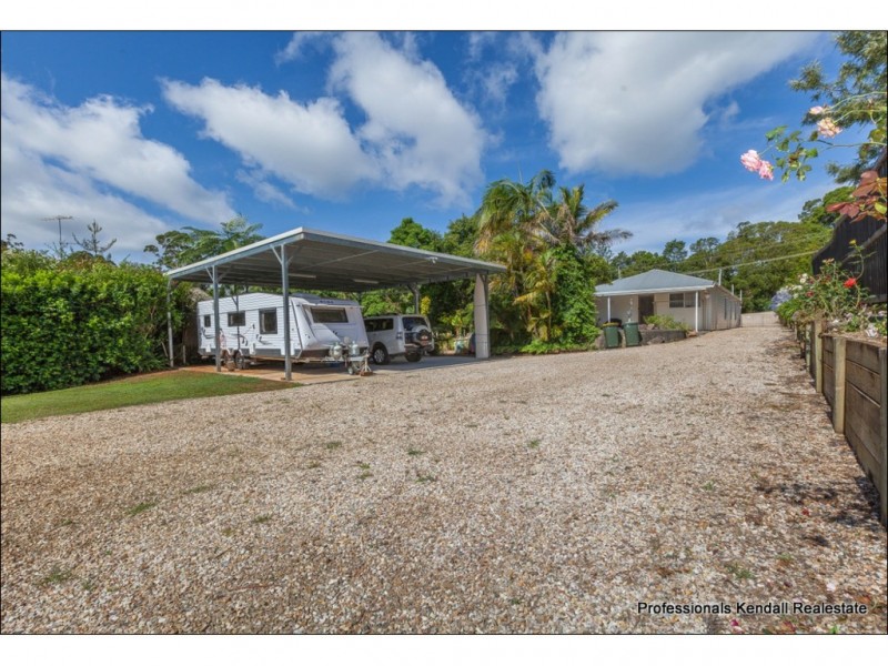 14 Ben Nevis Street, Tamborine Mountain QLD 4272