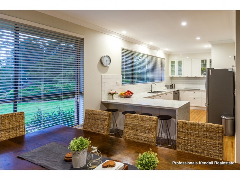 22 Munro Court, Tamborine Mountain QLD 4272