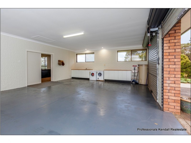 22 Munro Court, Tamborine Mountain QLD 4272