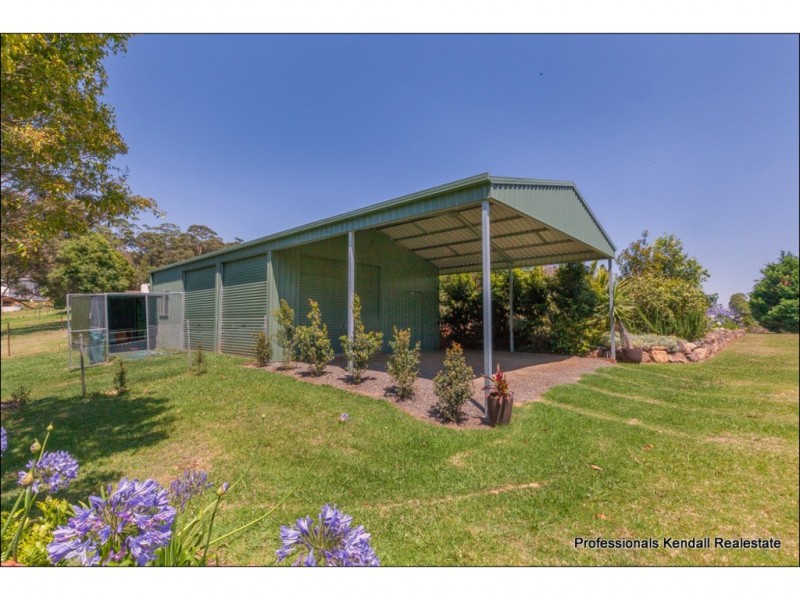 22 Munro Court, Tamborine Mountain QLD 4272