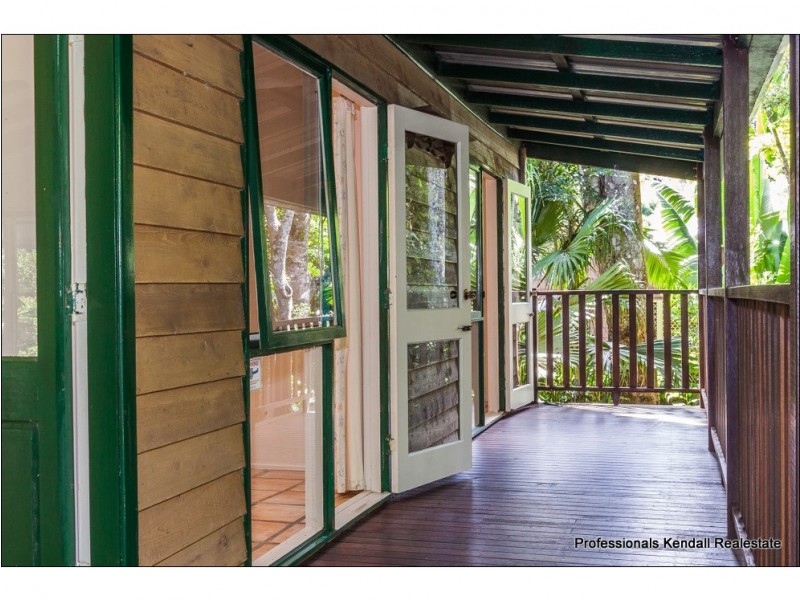 48 Eagle Heights Road, Tamborine Mountain QLD 4272