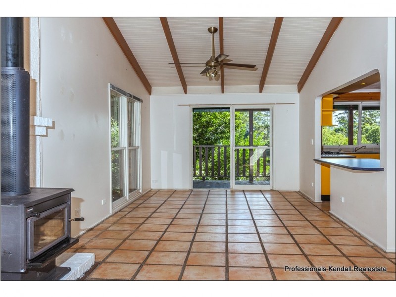 48 Eagle Heights Road, Tamborine Mountain QLD 4272