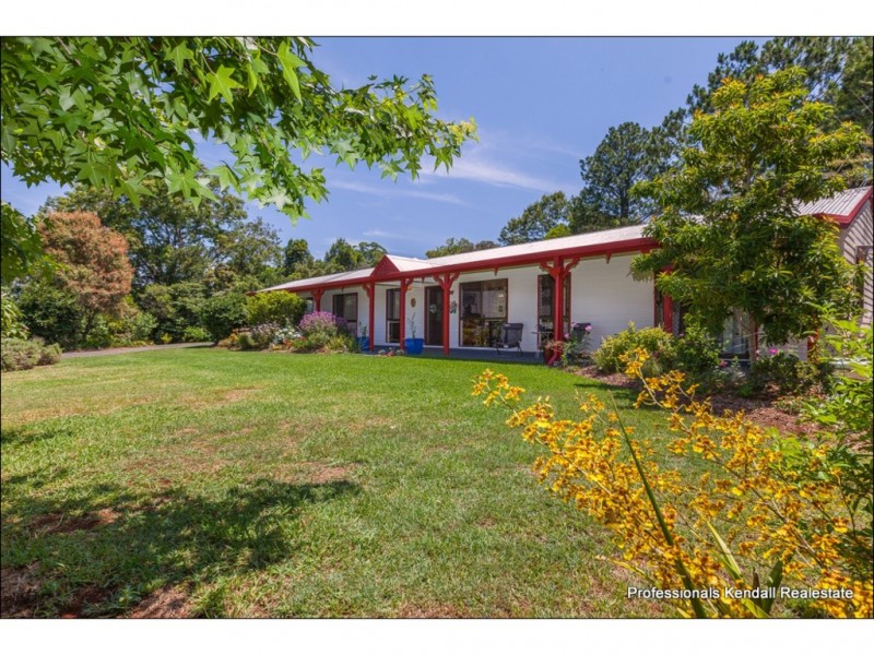 50 Kootenai Drive, Tamborine Mountain QLD 4272