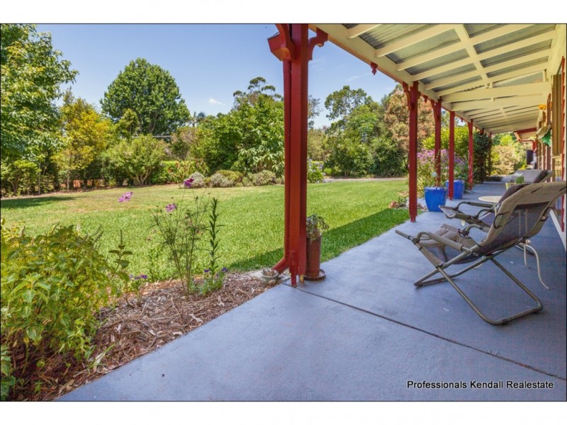 50 Kootenai Drive, Tamborine Mountain QLD 4272