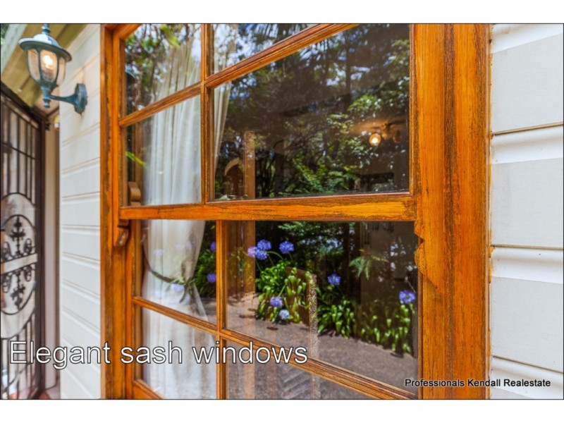 98 Geissmann Drive, Tamborine Mountain QLD 4272