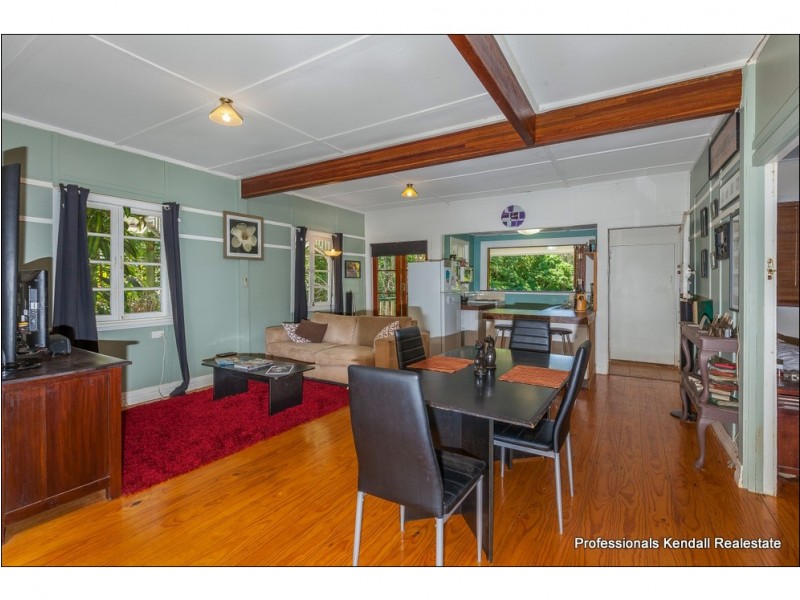 36 Siganto Street, Tamborine Mountain QLD 4272