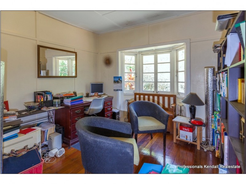 36 Siganto Street, Tamborine Mountain QLD 4272